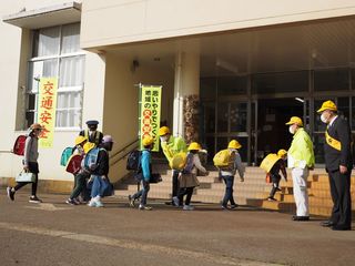 春の交通安全運動