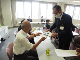 各地区老人クラブで表彰（10月6日）の画像1