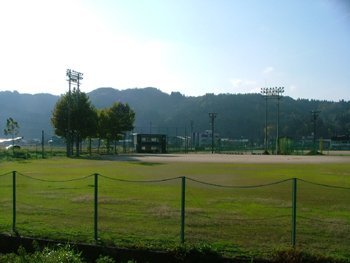 青島野球場の画像
