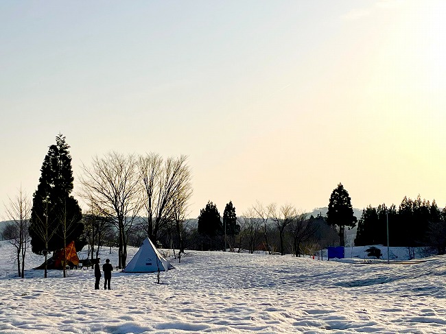 雪上キャンプの写真