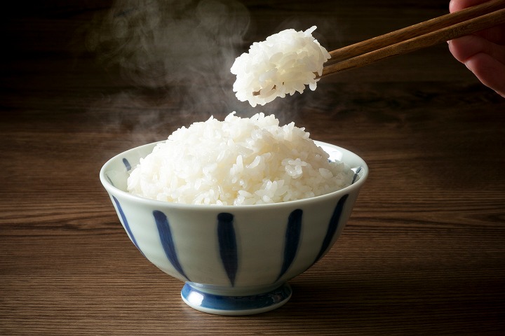 ふっくら炊き立てご飯