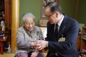 100歳達齢者表敬訪問
