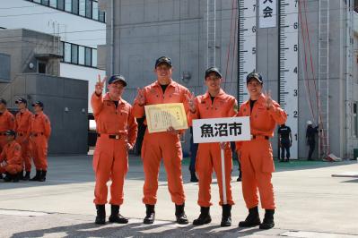 消防救助技術大会集合写真ロープブリッジ救助の部