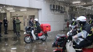 年賀郵便元旦配達出発式