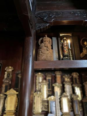 馬頭観世音像観世下から