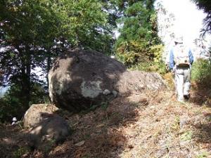石峠　峠の石