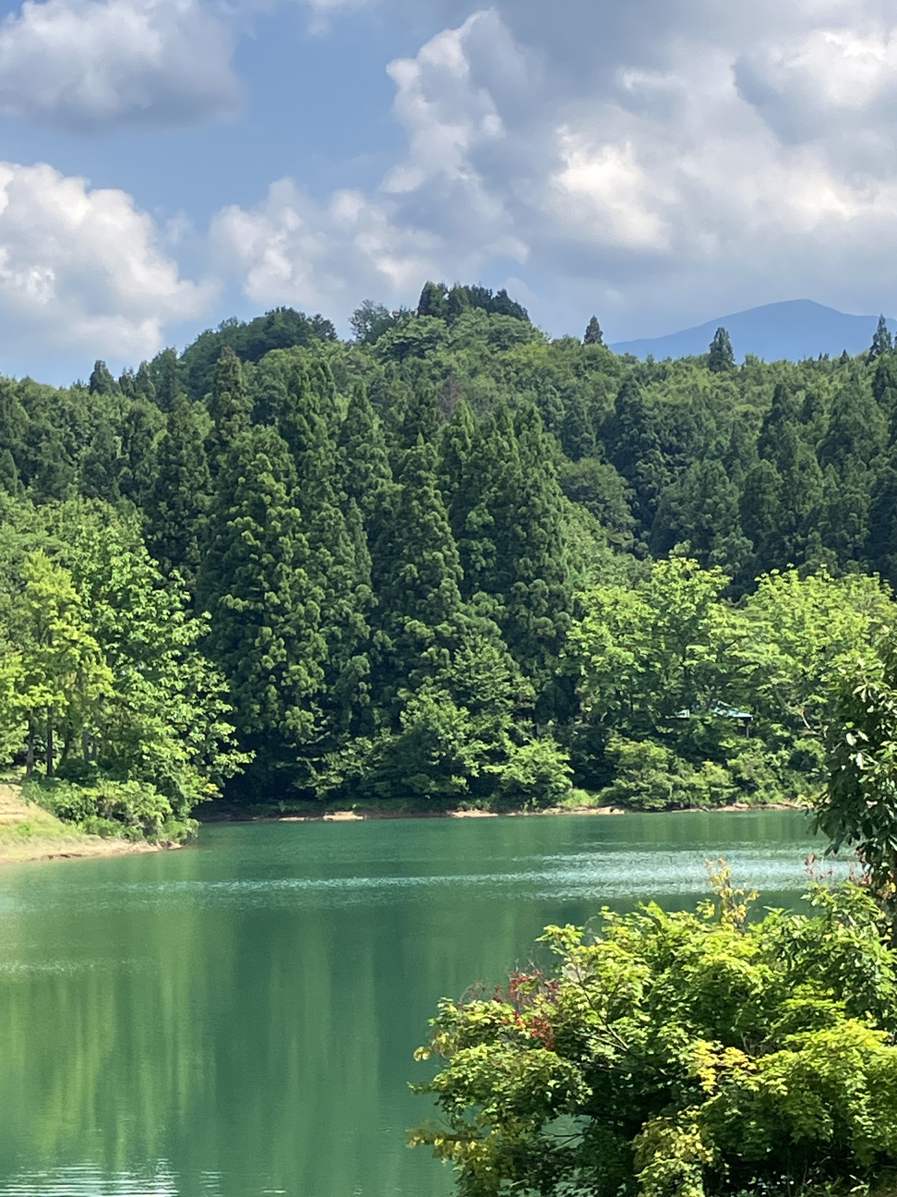 たか鏡ヶ池から