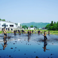 どろんこヨーイドン！