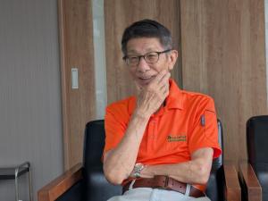 平井正尚氏